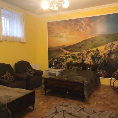 Gamsakhurdia Street Borjomi Eksteriør billede